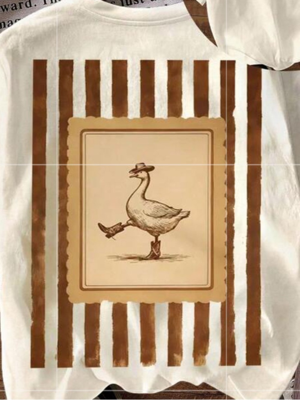 WESTERN GOOSE T SHIRT!! Stripe detail! New! L